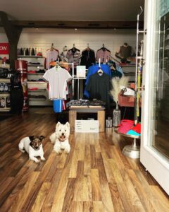 Izzy's Proshop von innen